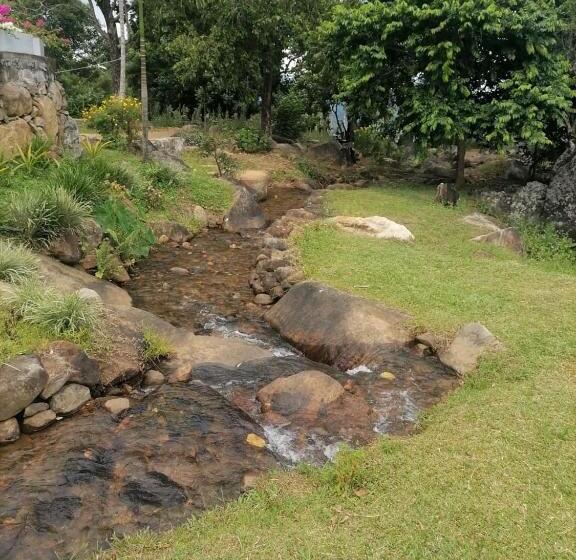 酒店 World S End Base Eco Village