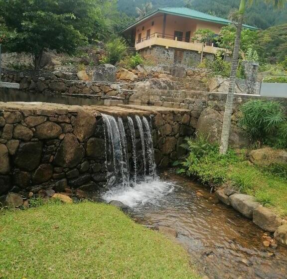 酒店 World S End Base Eco Village