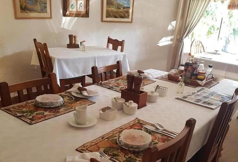 Inn Afrika Bed And Breakfast