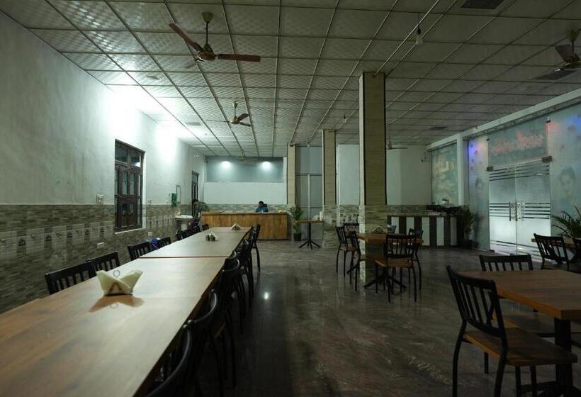 Mdr Hotel Mdr Resort & Swimming Pool