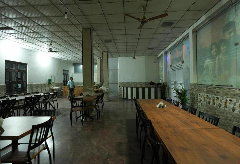 Mdr Hotel Mdr Resort & Swimming Pool