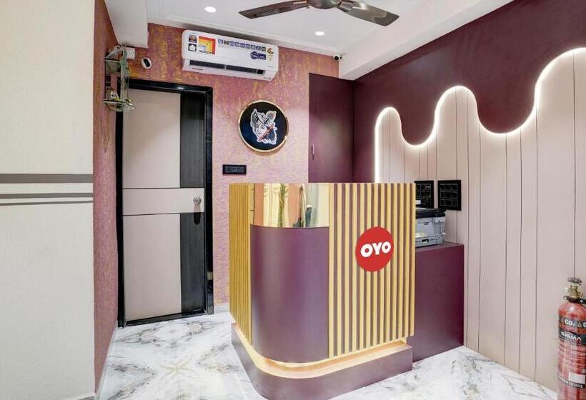 Oyo Flagship Hotel Lavish