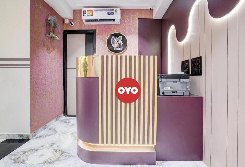 Oyo Flagship Hotel Lavish