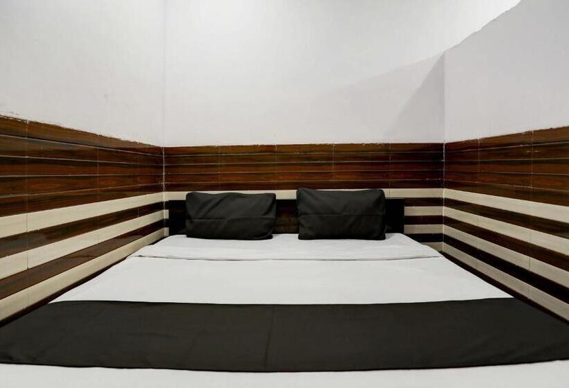 فندق Midtown Guest House