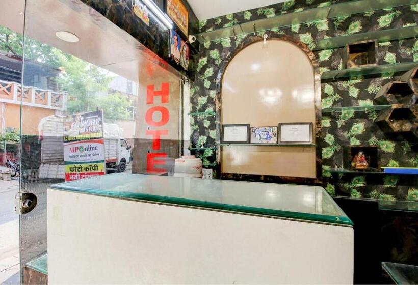 Oyo Hotel Satyam Shree