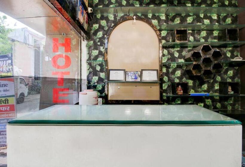 Oyo Hotel Satyam Shree