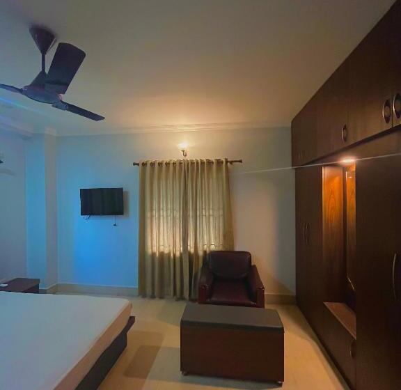 Пансион Ambrosia Inn