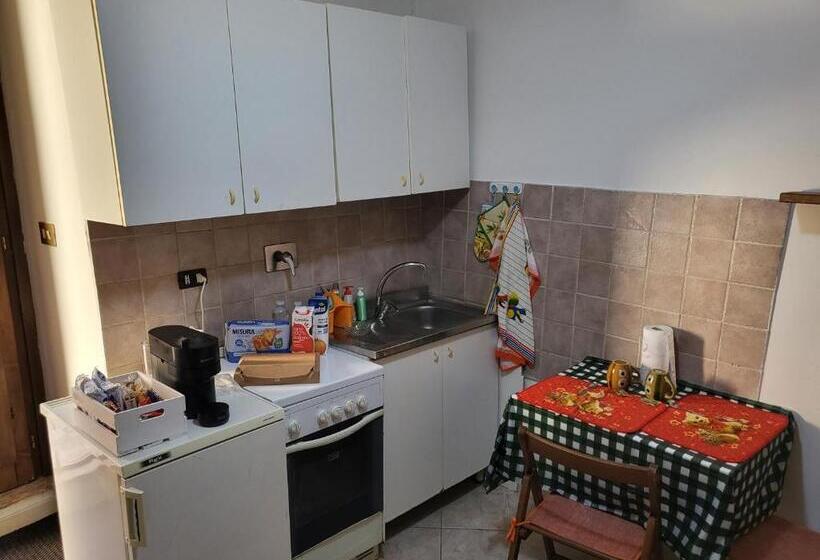 פנסיון Barbara Rooms