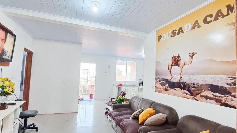 펜션 Camelo Locação De Suítes Individuais Pousada Com Cozinha E Sala Compartilhada