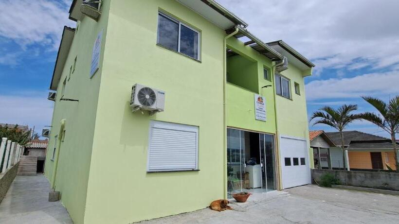 펜션 Camelo Locação De Suítes Individuais Pousada Com Cozinha E Sala Compartilhada