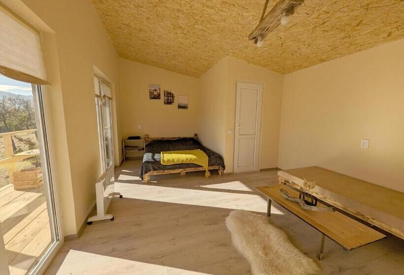 بنسيون Cypress Guesthouse