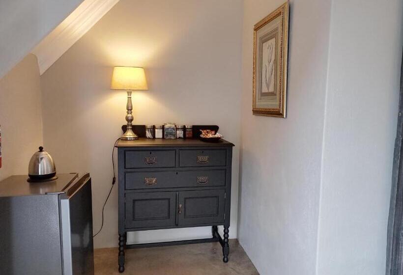 פנסיון Grauhaus