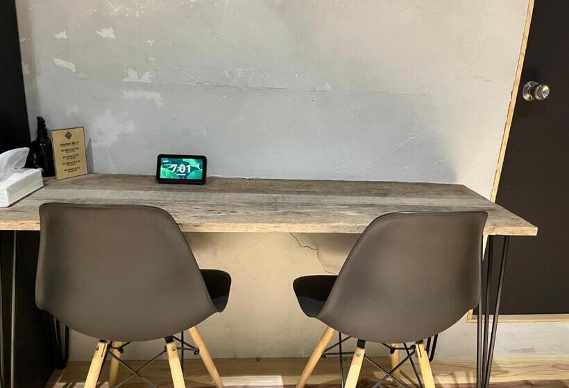 Пансион Guesthouse紫雲 Shiun