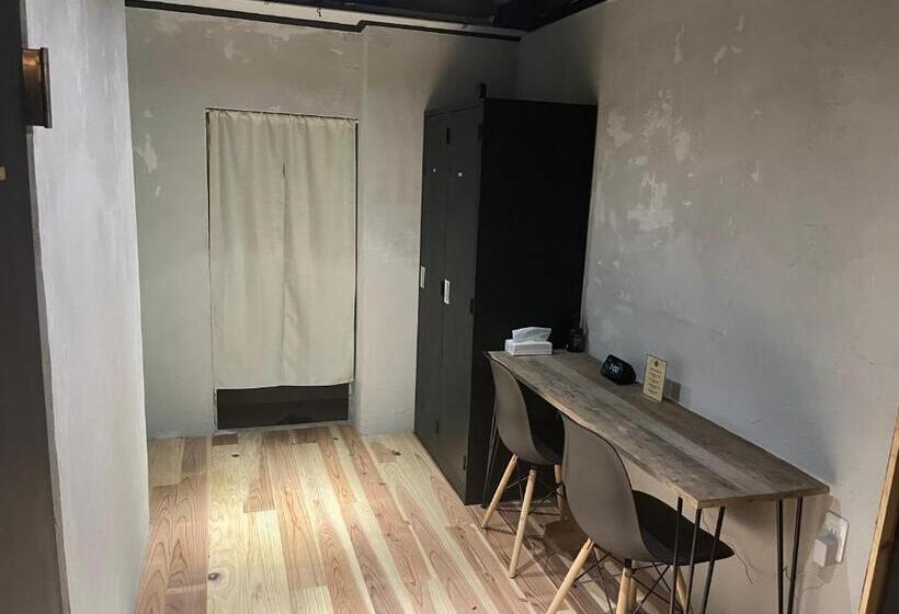 Пансион Guesthouse紫雲 Shiun