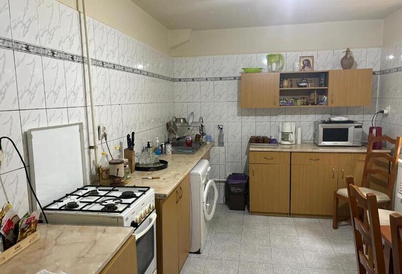 Пансион Hypnotic Villa Predeal