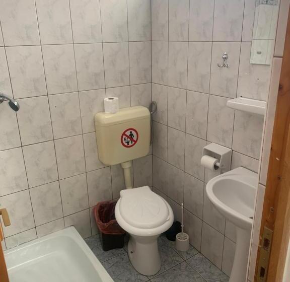 Пансион Hypnotic Villa Predeal