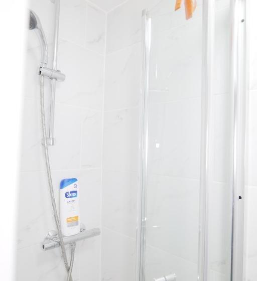 ペンション Giomakay Luxury Rooms Milton Keynes