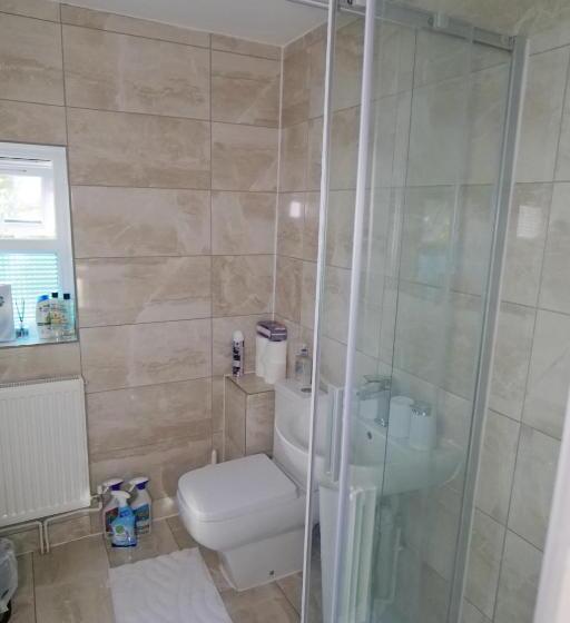 ペンション Giomakay Luxury Rooms Milton Keynes