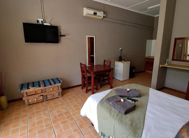 פנסיון Morgenbos Guesthouse