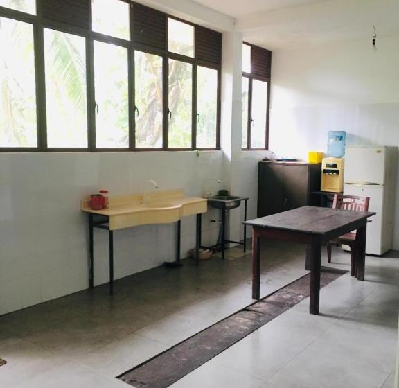 Пансион New Stay Inn