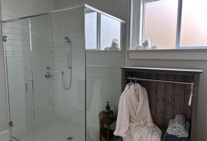 بنسيون Ocean Front Private Suite