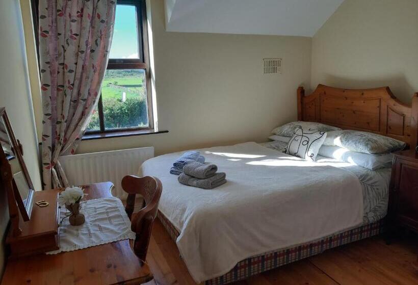 פנסיון Oystercatcher Guesthouse