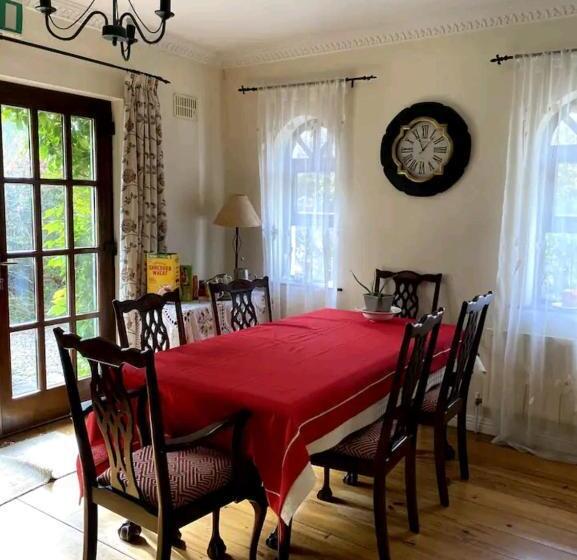 بنسيون Oystercatcher Guesthouse