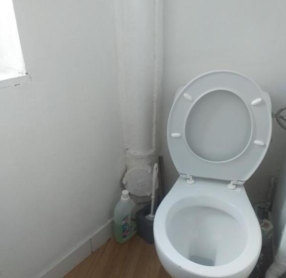 ペンション Simple Colocation Rooms