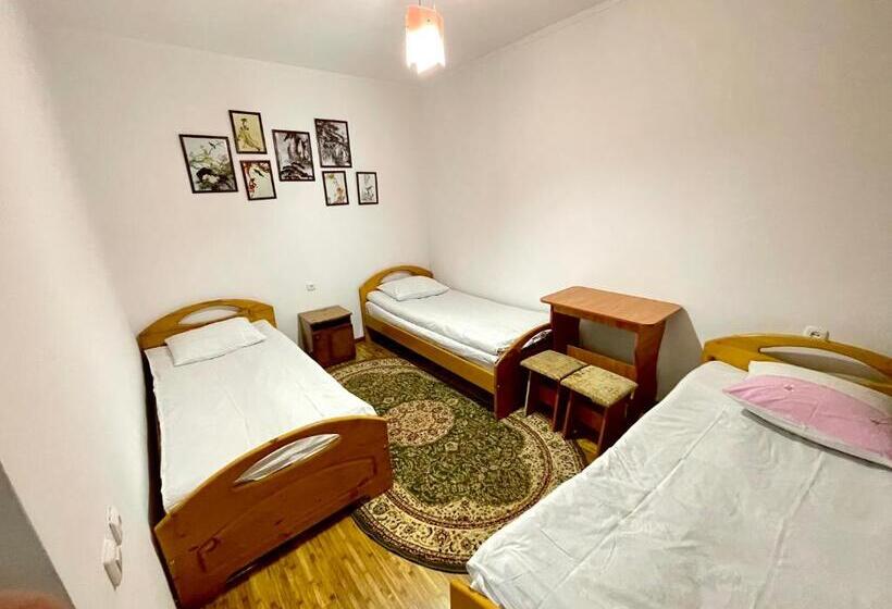 پانسیون Sunny Valley Karakol