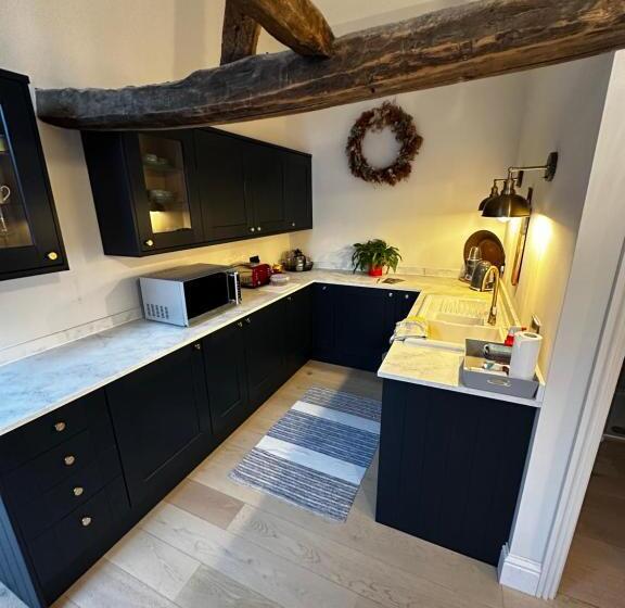 פנסיון The Stables At The Grange