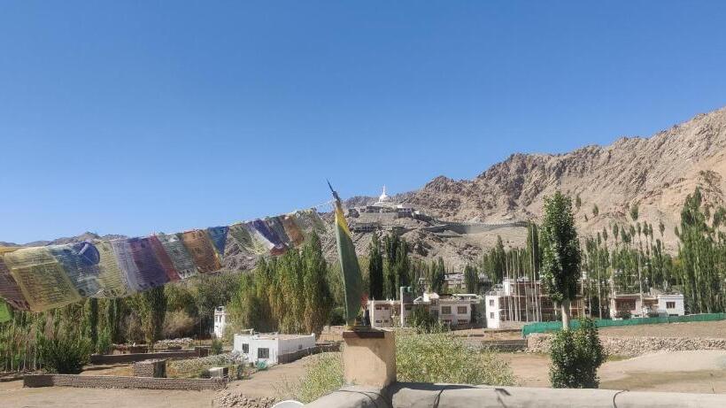 Pensão Thupwang Villa