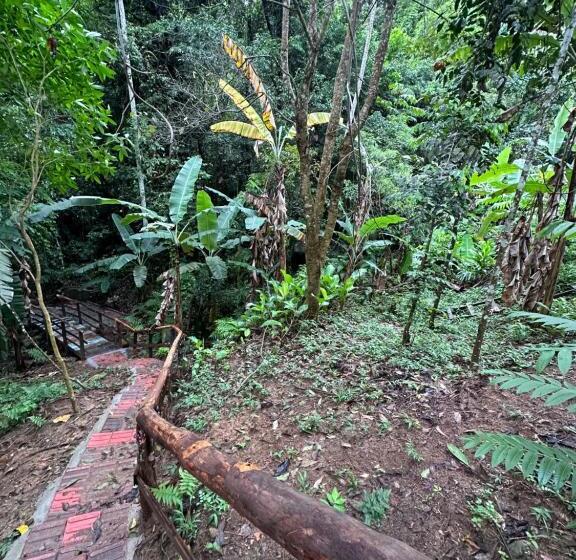 Pensiune Vila Dos Pássaros, Quarto 02