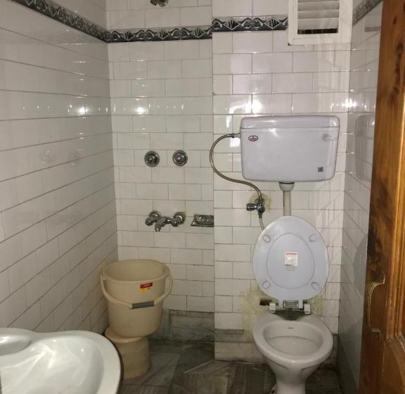 Royal Hill View Hotel And Resort