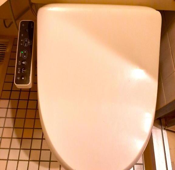 Shinjuku Harusame Apartment  Twin Room