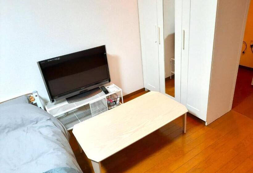 Shinjuku Harusame Apartment  Twin Room