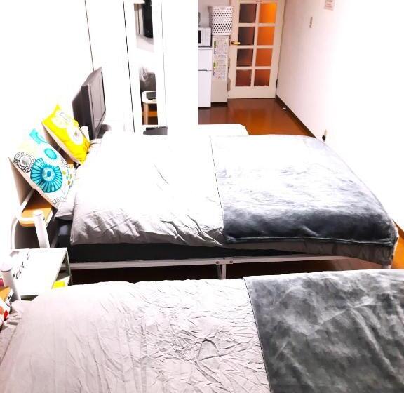Shinjuku Harusame Apartment  Twin Room