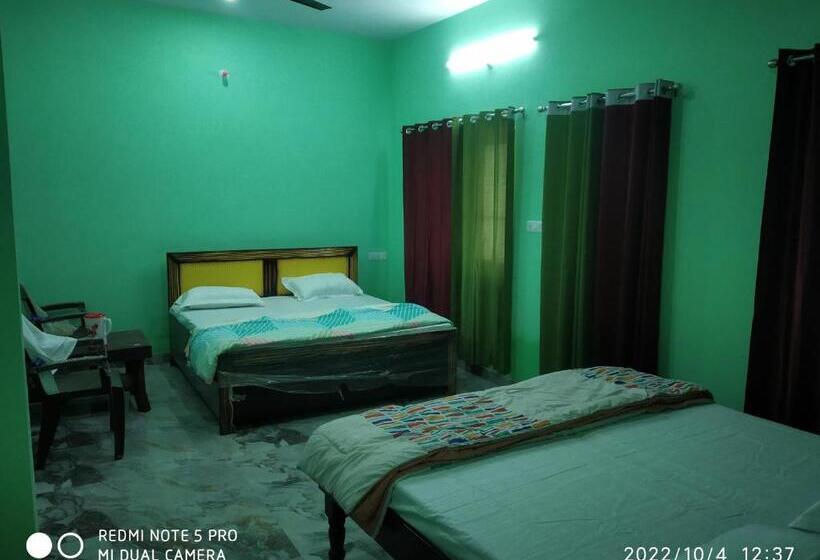 Tirupati Hotel And Restaurant