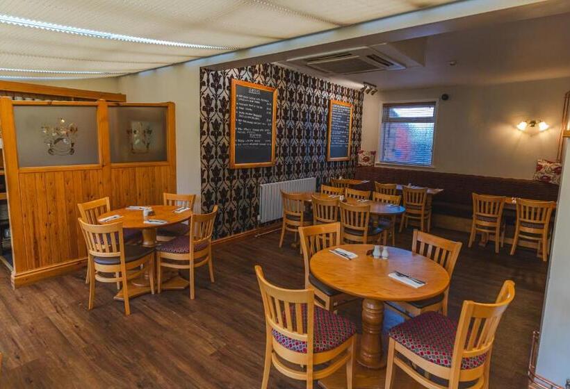 Общежитие Eyre Arms