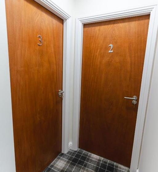 Общежитие Eyre Arms