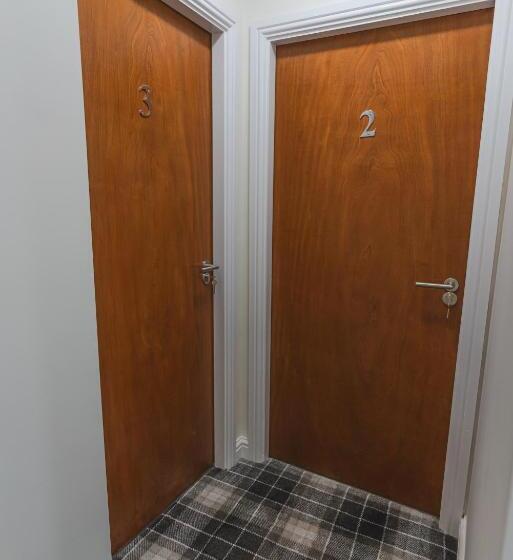 Общежитие Eyre Arms