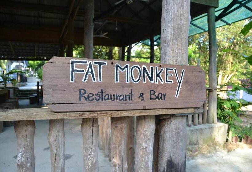 ユースホステル Fat Monkey