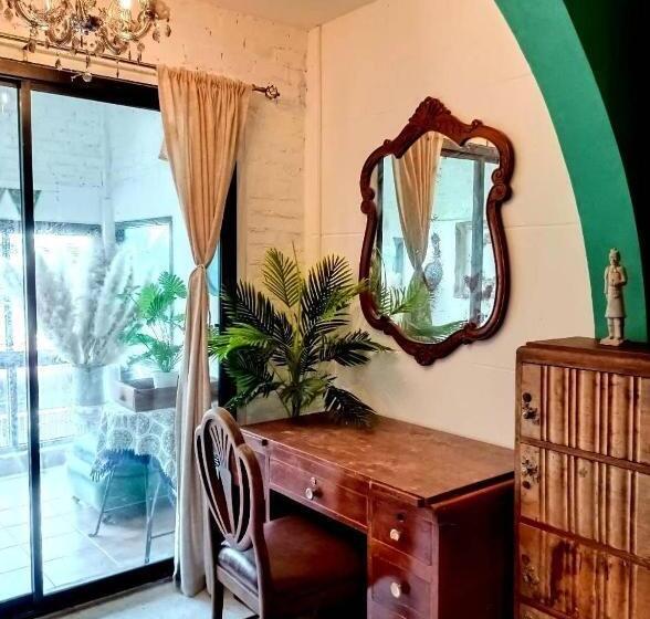 فندق صغير Fluid Phuket