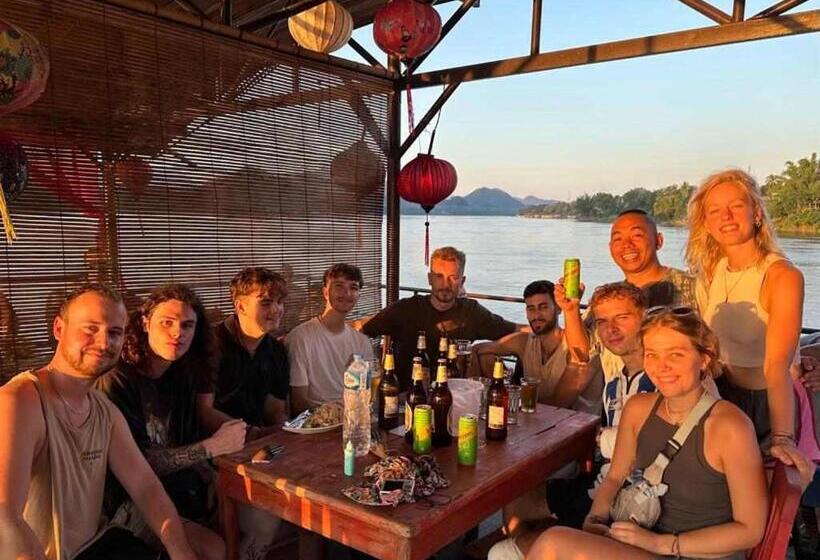 הוסטל La Casa De Jardin