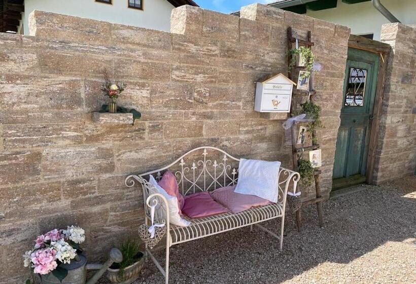 Общежитие Landgasthaus Zur Linde