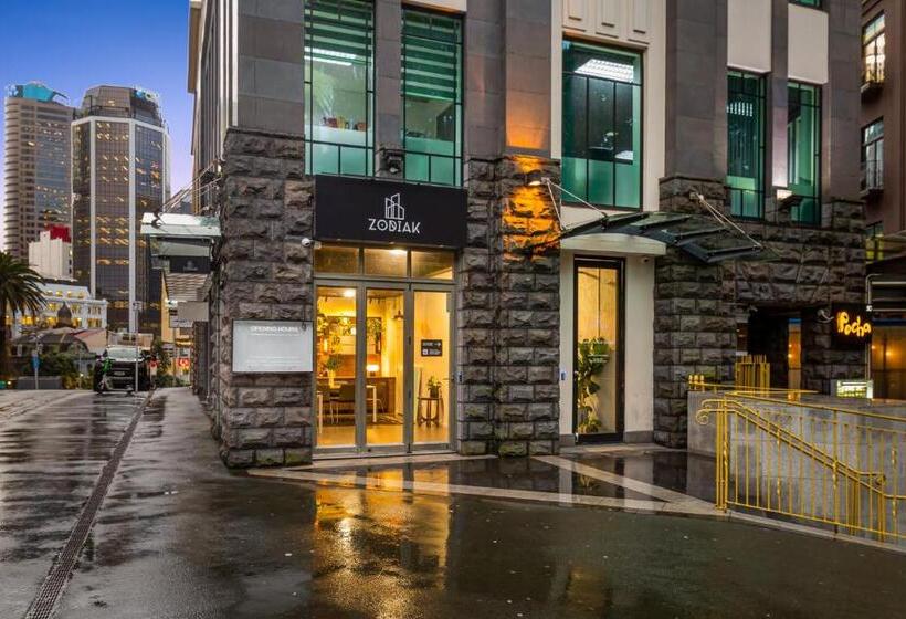 הוסטל Lovely Studio Room In Prime Location!