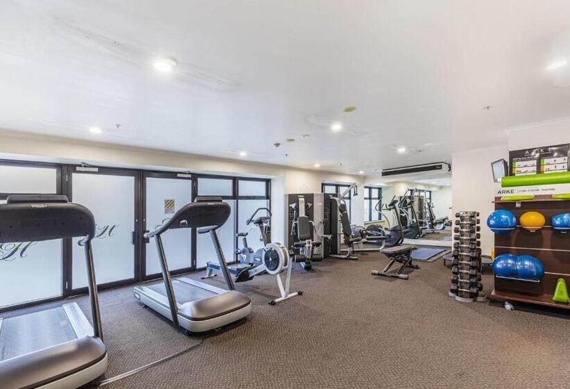 הוסטל Lovely Studio Room In Prime Location!