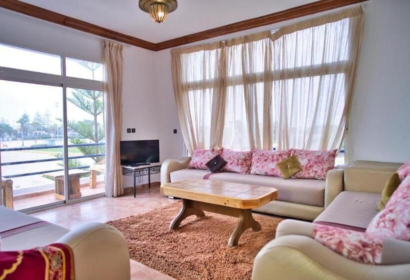 هاستل Oualidia Surfhouse