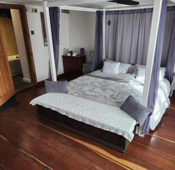 فندق صغير The New Inn