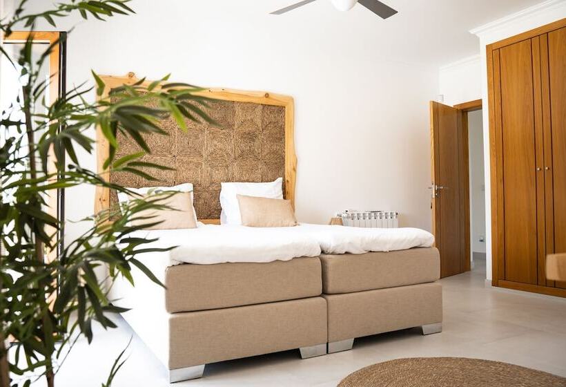 تختخواب و صبحانه Boutique Hotel Serena Vista