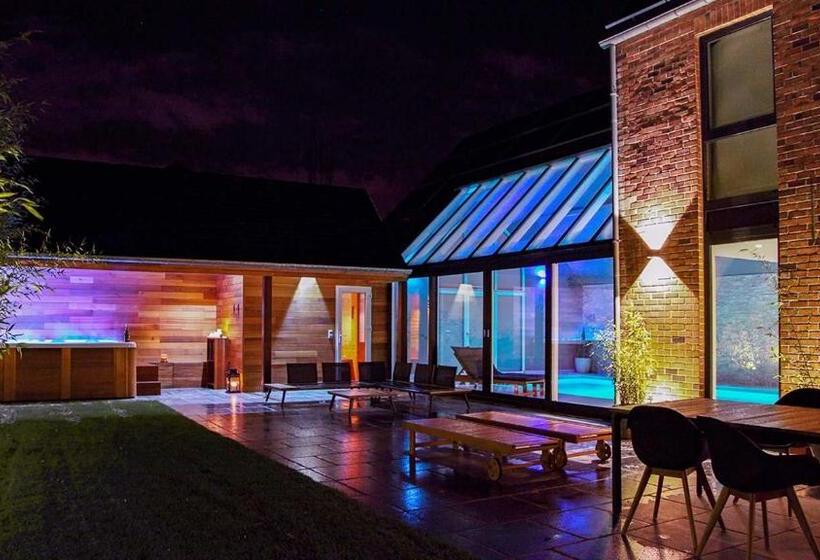 민박 Dionbulles & Dionlodge Guesthouse, Private Wellness Pool In Option